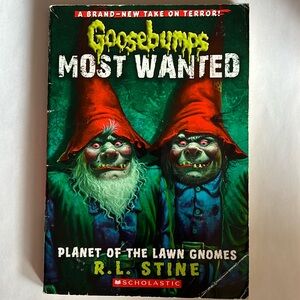 ⭐️ 5/$25 - GOOSEBUMPS - Most Wanted - #1 Planet Of The Lawn Gnome